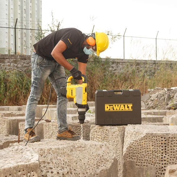 Перфоратор сетевой SDS-MAX DeWALT D25733K D25733K фото