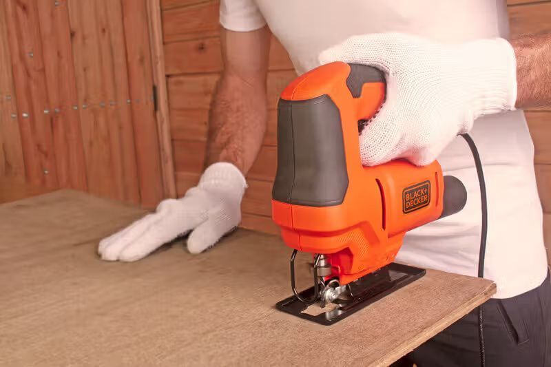 Пила лобзиковая сетевая BLACK+DECKER BES603 BES603 фото
